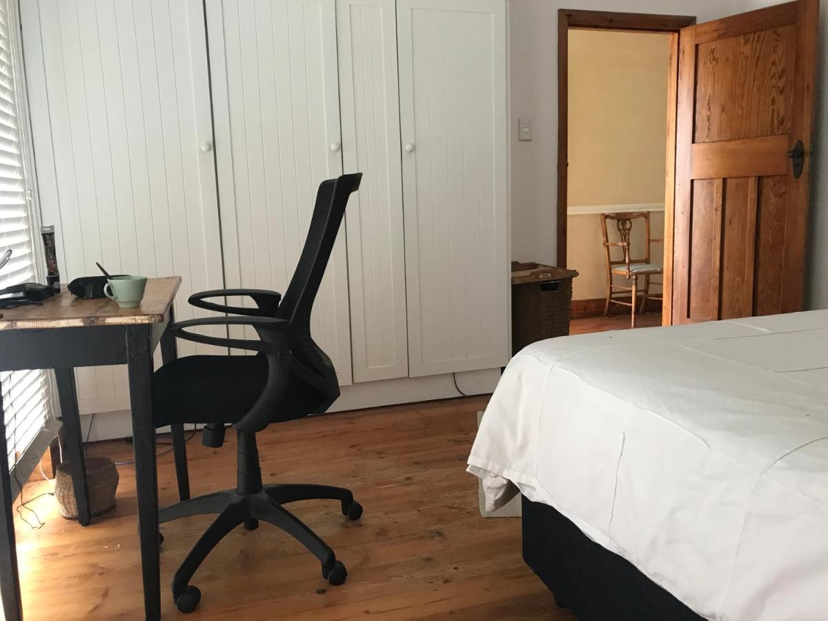 Апартаменты 4 Duke Street Flat#3 Моссел-Бей Экстерьер фото